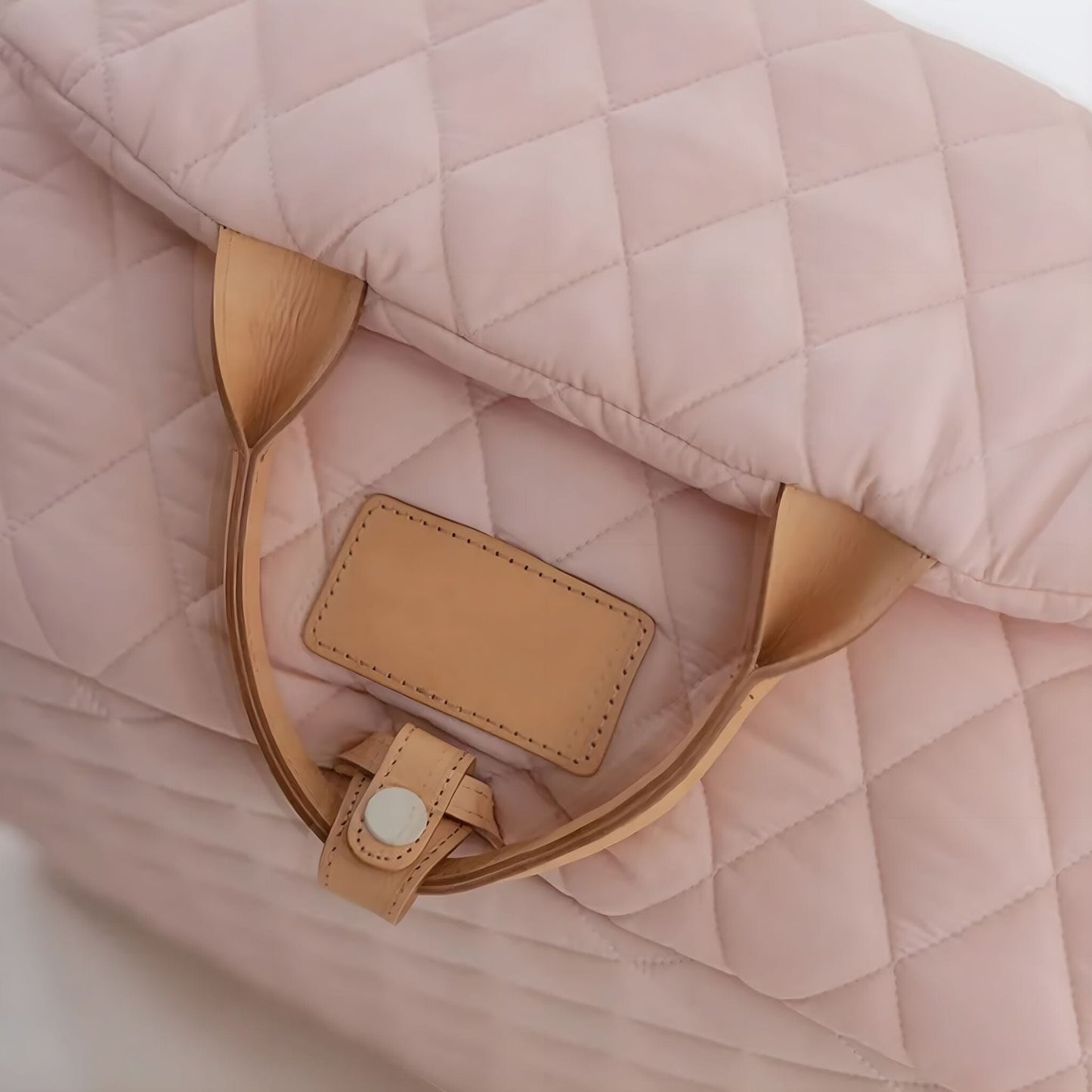 Pawfect Travel Carrier – Stylish and Comfortable Pet Tote for On-the-Go Adventures