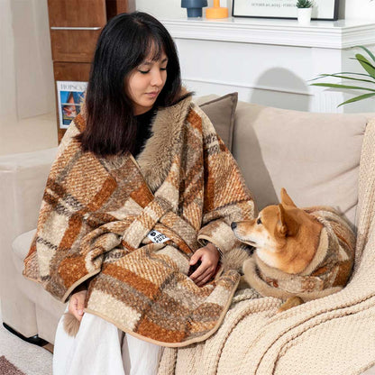 CozyBond™ Matching Plaid Poncho – Stylish Warmth for You & Your Pup