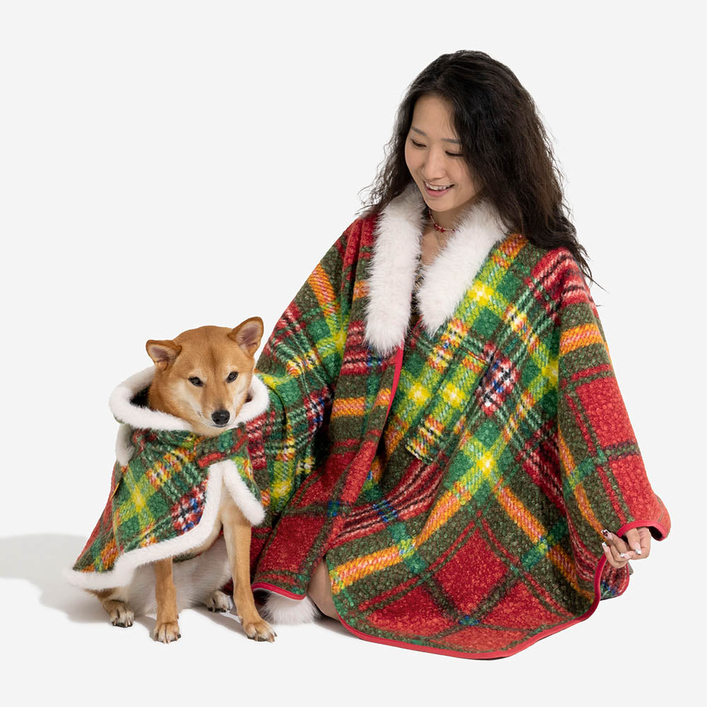 CozyBond™ Matching Plaid Poncho – Stylish Warmth for You & Your Pup